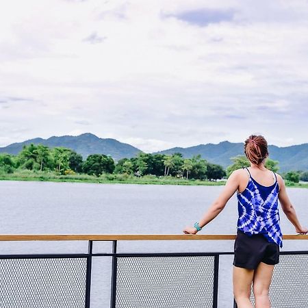 Blue Sky Raft At Kanchanaburi Exterior photo