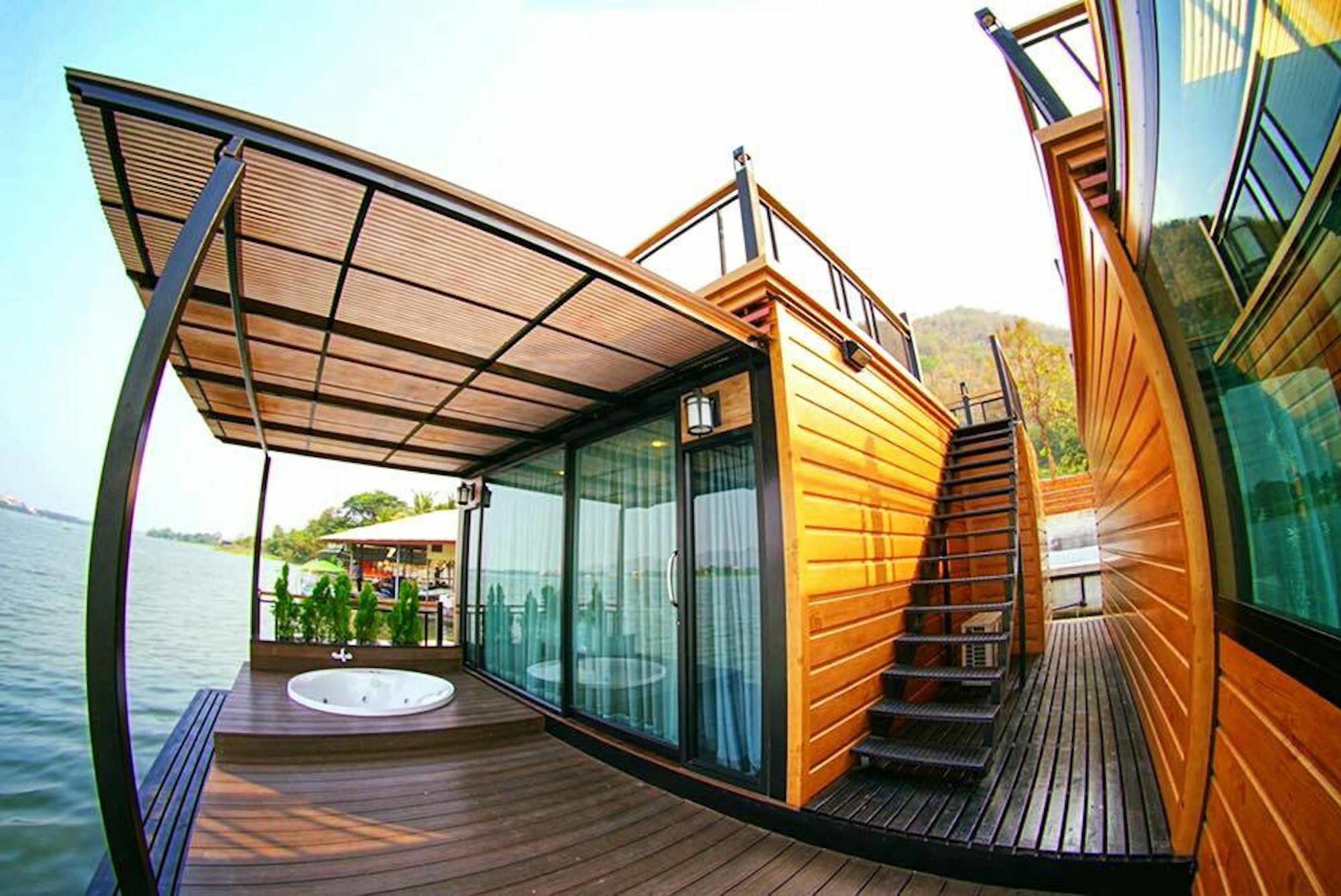 Blue Sky Raft At Kanchanaburi Exterior photo