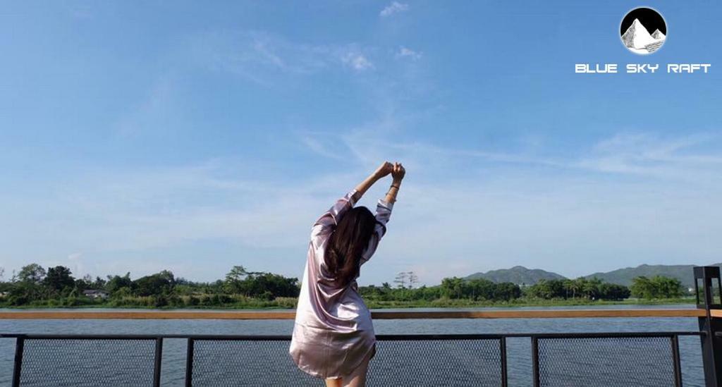 Blue Sky Raft At Kanchanaburi Exterior photo