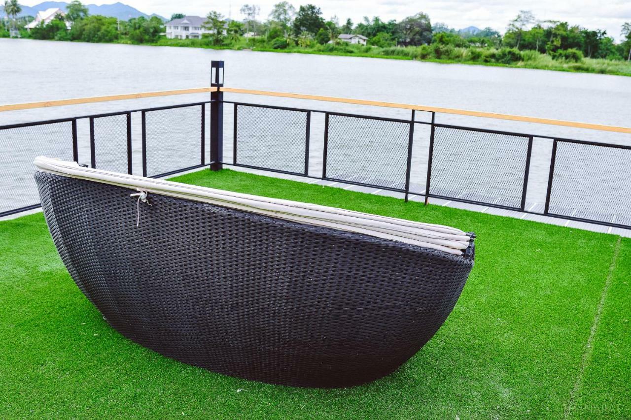 Blue Sky Raft At Kanchanaburi Exterior photo